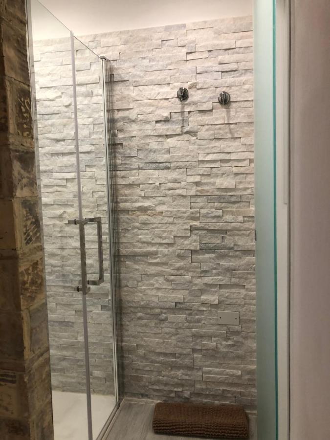 B & B Via Cavour 테르몰리 외부 사진