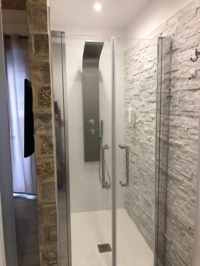 B & B Via Cavour 테르몰리 외부 사진