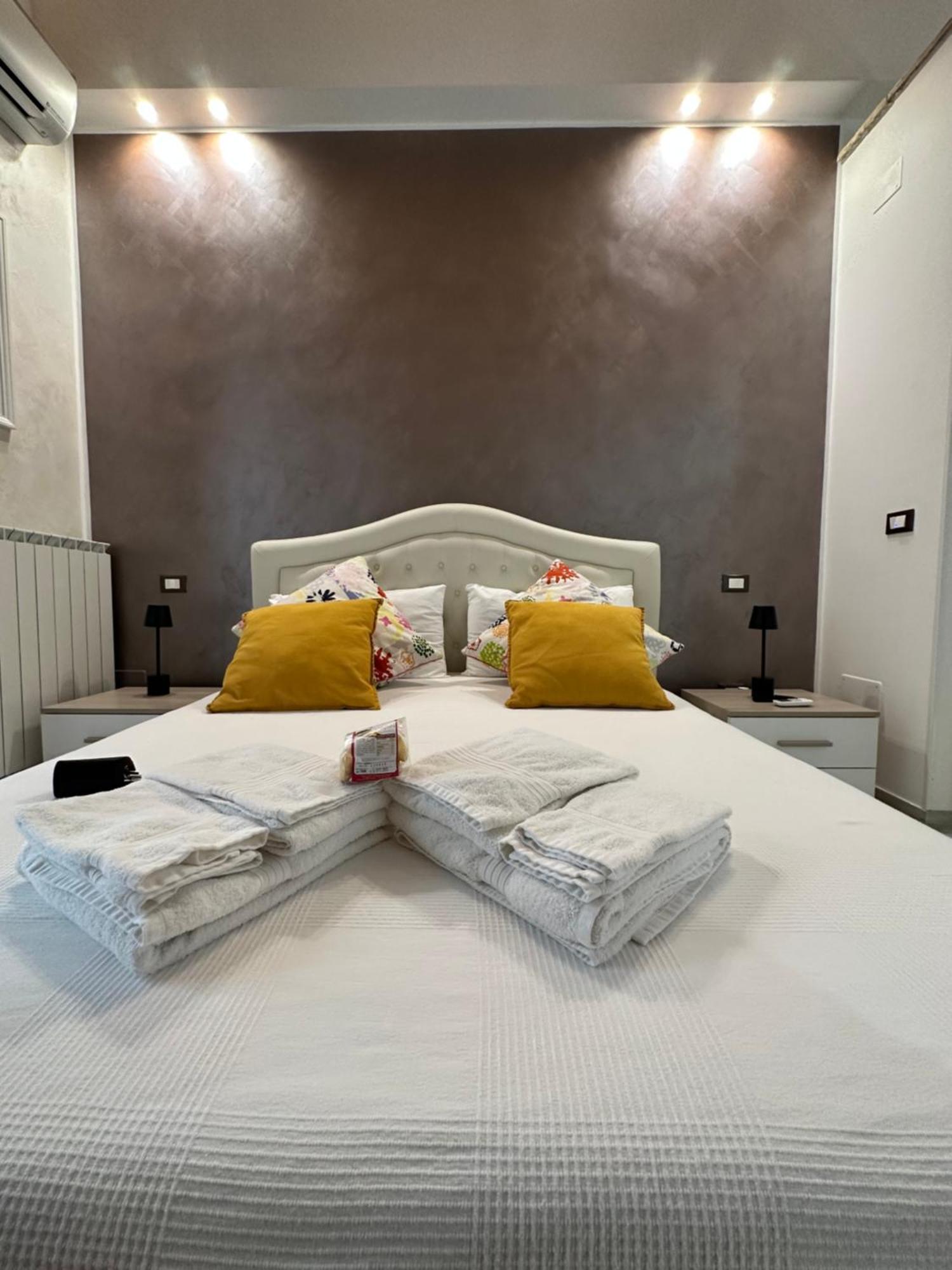 B & B Via Cavour 테르몰리 외부 사진